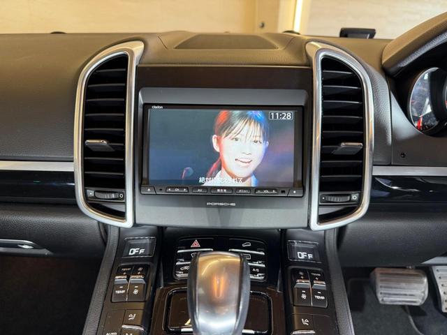 カイエン ベースグレード 1オーナー禁煙右ハンドル OP純正可変スポーツエグゾースト OPスポーツステア SR OP19AW 純正OPインナーブラックヘッドライト 天井新品交換 希少アーバンメタリック オリジナルコンデション(40枚目)