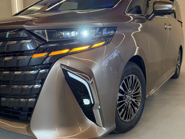 アルファードハイブリッド Z 1オーナー禁煙 エグゼクティブラウンジ仕様 デジタルインナーミラー 左右独立ムーンルーフ セーフティセンス ステアリングヒーター スペアタイヤ 純正前後ドライブレコーダー 2025年タイヤ(8枚目)