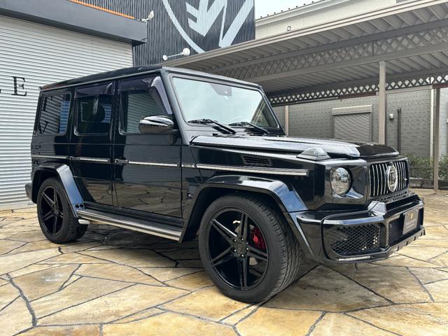 Ｇ５５Ｌ　ＡＭＧ　正規ディーラー車　ＡＭＧ　現行フルキット装着　ブラバス　現行ＬＥＤヘッドライト・　２２グロスブラックＡＷ　キャンディーレッドキャリパー　Ｂｌｕｅｔｏｏｔｈ　天井アルカンタラ調ブラック張替え(16枚目)