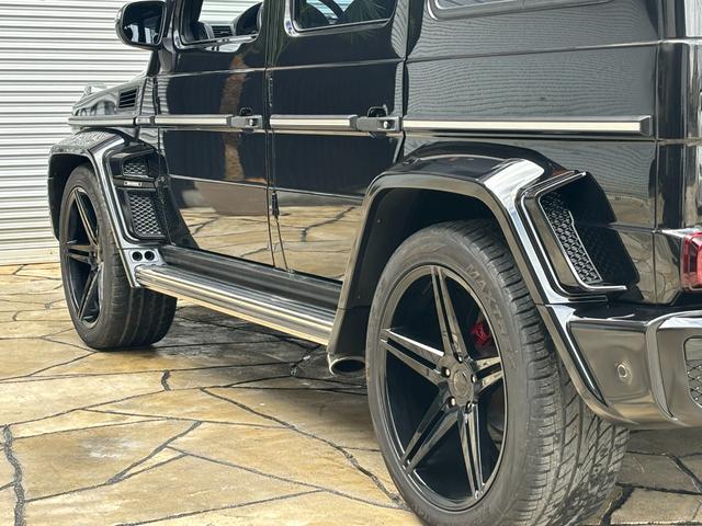 Ｇ５５Ｌ　ＡＭＧ　正規ディーラー車　ＡＭＧ　現行フルキット装着　ブラバス　現行ＬＥＤヘッドライト・　２２グロスブラックＡＷ　キャンディーレッドキャリパー　Ｂｌｕｅｔｏｏｔｈ　天井アルカンタラ調ブラック張替え(28枚目)