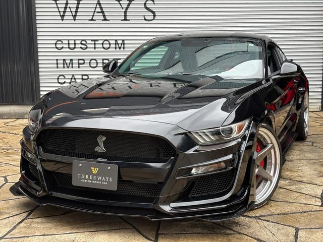 FORD MUSTANG 50 YEARS EDITION