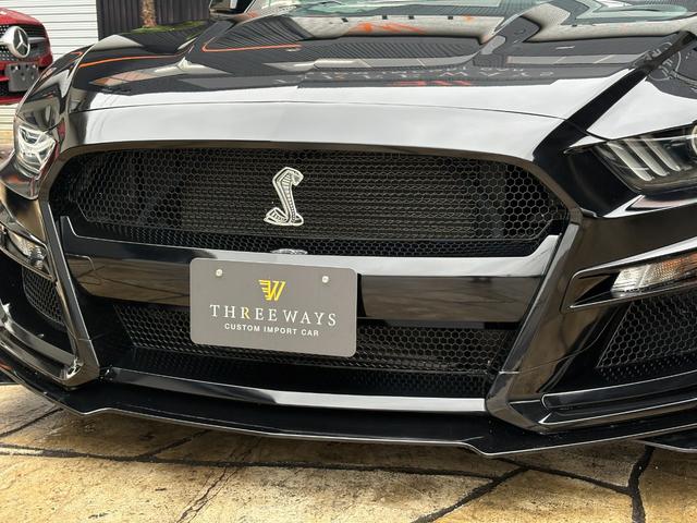 FORD MUSTANG 50 YEARS EDITION