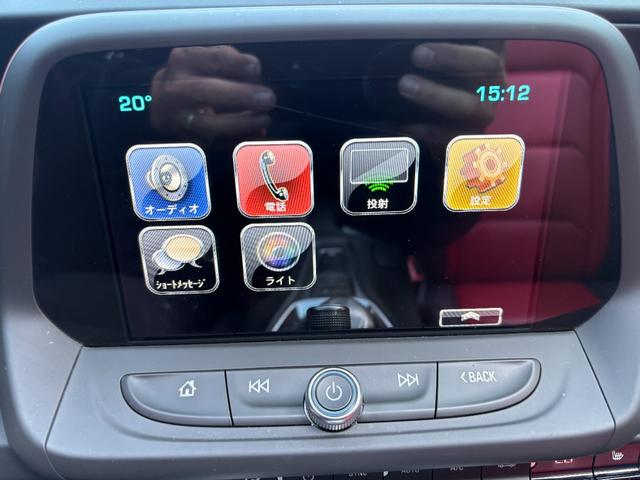 シボレーカマロ コンバーチブル　正規ディーラー車　コンバーチブル　ＺＬ１フルカスタムアップルＣａｒプレイ　バックモニター　パドルシフト　デュアルマフラー　レッド＆ブラック本革シート（46枚目）