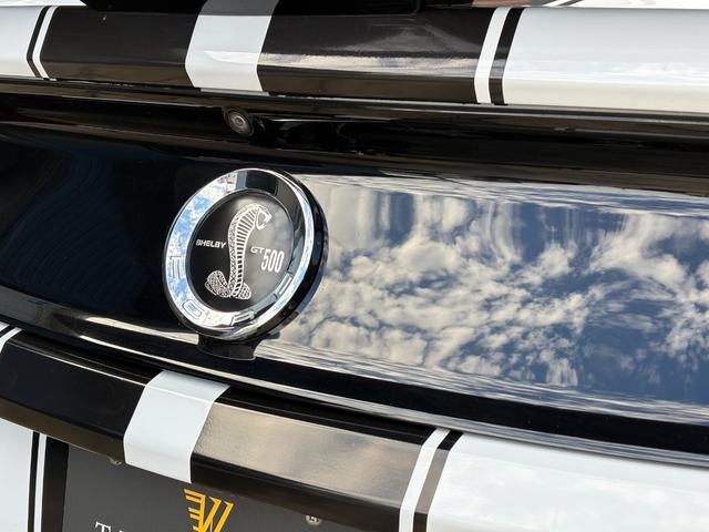 マスタング エコブーストプレミアム オートチェック有り シェルビーGT500仕様フルカスタム 可変式バルブ4本出しマフラー 本革シート スモークテール キャンディーレッドキャリパー(23枚目)