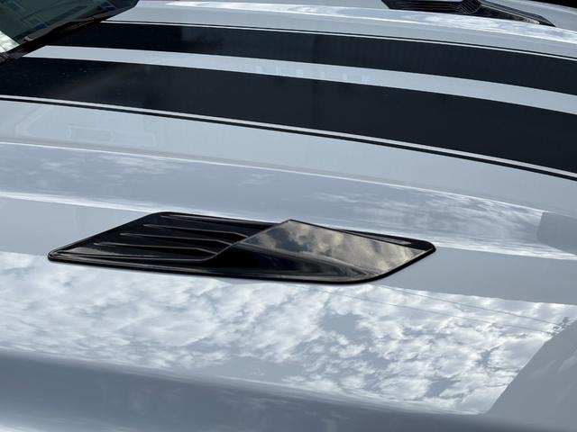 マスタング エコブーストプレミアム オートチェック有り シェルビーGT500仕様フルカスタム 可変式バルブ4本出しマフラー 本革シート スモークテール キャンディーレッドキャリパー(32枚目)