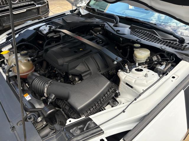 マスタング エコブーストプレミアム オートチェック有り シェルビーGT500仕様フルカスタム 可変式バルブ4本出しマフラー 本革シート スモークテール キャンディーレッドキャリパー(54枚目)