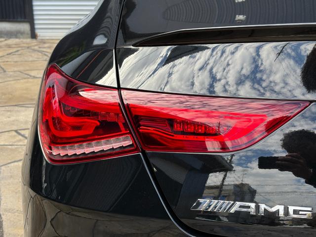 CLAクラス CLA45 S 4マチック+ CLA 45 S 4マチックプラス 4WD AMG 黒赤シート パノラマSR MBUXナビ 地デジ 360度カメラ ブルメスター HUD パフォーマンスシートグロスブラックAW アドバンスドサウンド(23枚目)