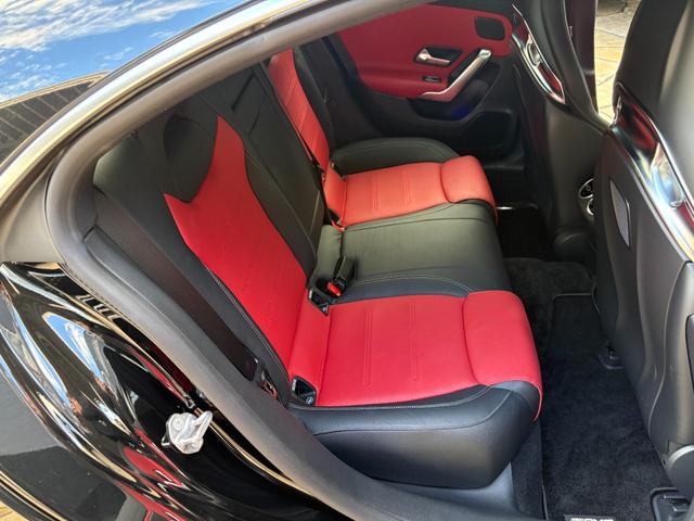 CLAクラス CLA45 S 4マチック+ CLA 45 S 4マチックプラス 4WD AMG 黒赤シート パノラマSR MBUXナビ 地デジ 360度カメラ ブルメスター HUD パフォーマンスシートグロスブラックAW アドバンスドサウンド(36枚目)