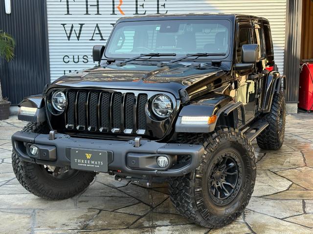 ジープ・ラングラーアンリミテッド サハラ　ユーザー買取車　ラングラーサハラ　ラフカントリー２．５インチｕＰキット　ｔｏｙｏ３５×１２．５タイヤ　１７インチホイール　サイドステップ　本革シート　ドライブレコーダー（7枚目）