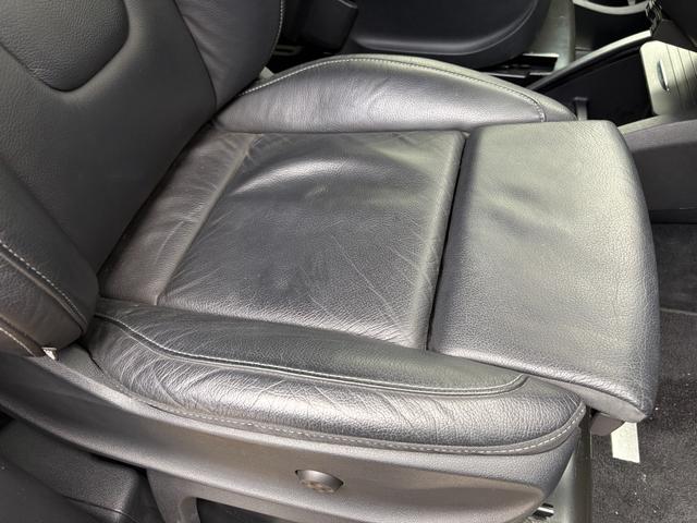 Ｖクラス Ｖ２２０ｄアバンギャルドロングＡＭＧラインパッケージ　ＧＬＳマイバッハ仕様　ブラック＆シルバーカラー　新品ＡＷ　新品タイヤ　ベンチレーション　スモークテール　ルーフレール　パノラミックスライディングルーフ　ユーザーエクスペリエンス（31枚目）