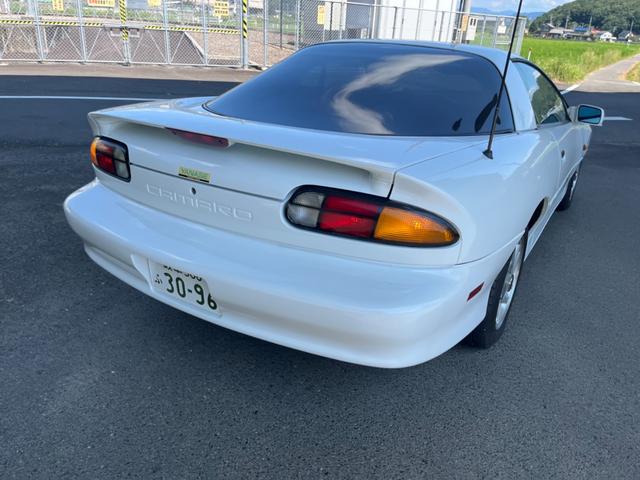 シボレーカマロ スポーツ　３４００ｃｃ　フォースカマロ　純正アルミホイール　ディーラ車　フルオリジナル（17枚目）