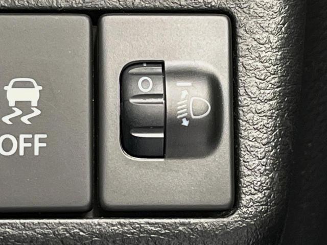 L 衝突被害軽減装置 純正CDオーディオ 禁煙車 シートヒーター クリアランスソナー アイドリングストップ 車線逸脱警報 オートライト キーレスキー マニュアルエアコン 盗難防止システム ドアバイザー(41枚目)