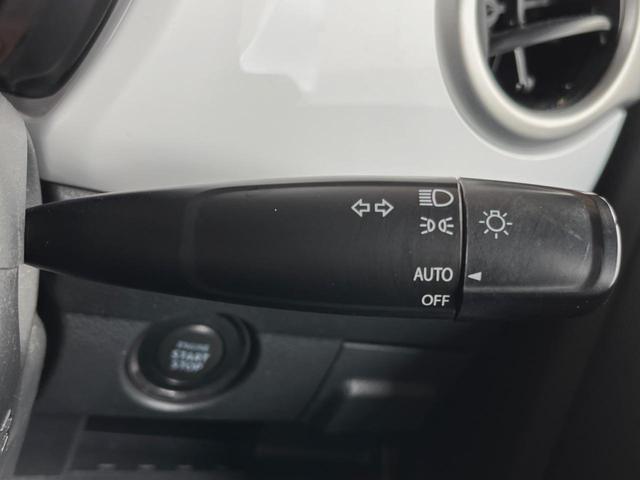 X 純正SDナビフルセグ 全周囲カメラ 2トーンカラー 衝突被害軽減装置 禁煙車 Bluetooth接続 シートヒーター ステアリングスイッチ スマートキー オートエアコン ETC シートアンダーボックス(25枚目)
