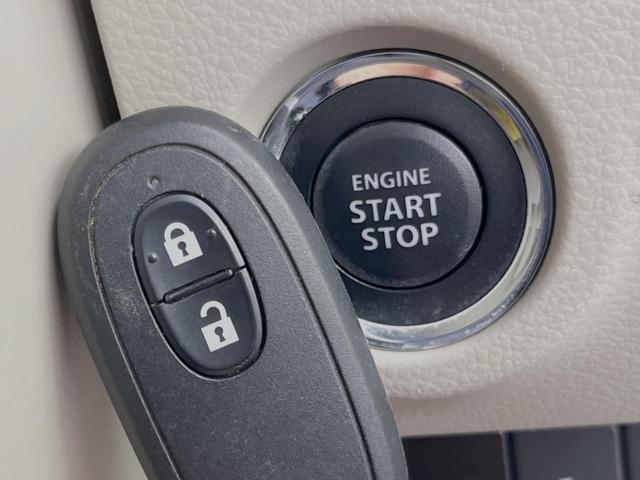 L SDナビ レーダーブレーキサポート シートヒーター 禁煙車 バックカメラ アイドリングストップ スマートキー 踏み間違い防止装置 アームレスト シートリフター バニティミラー電動格納ミラー(8枚目)