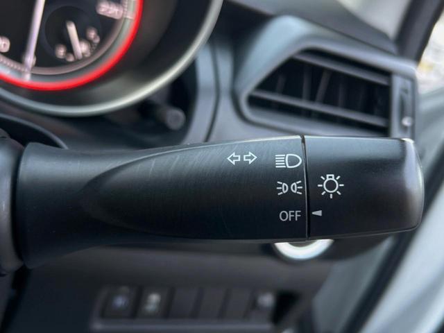 スイフト ＸＧ　ＳＤナビ　バックカメラ　禁煙車　ドラレコ　スマートキー　ＥＴＣ　シートヒーター　オートエアコン　Ｂｌｕｅｔｏｏｔｈ　ＣＤ　ＤＶＤ再生　フルセグ　フロントフォグライト　シートリフター　前席バニティミラー（25枚目）