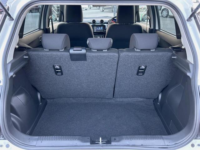 スイフト ＸＧ　ＳＤナビ　バックカメラ　禁煙車　ドラレコ　スマートキー　ＥＴＣ　シートヒーター　オートエアコン　Ｂｌｕｅｔｏｏｔｈ　ＣＤ　ＤＶＤ再生　フルセグ　フロントフォグライト　シートリフター　前席バニティミラー（31枚目）