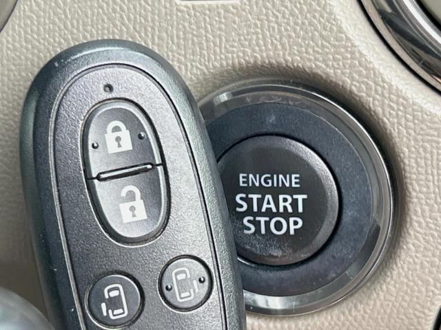 パレット リミテッドＩＩ　両側電動ドア　ＳＤナビ　禁煙車　スマートキー　ＨＩＤヘッド　オートライト　ＣＤ　ＤＶＤ再生　フルセグ　エアコン　収納付アームレスト　シートリフター　シートベルトアジャスター　シートアンダーボックス（5枚目）