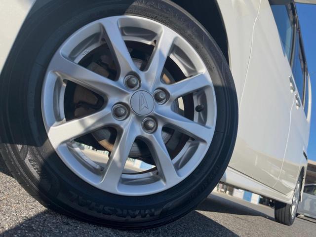 タント カスタムX 電動スライドドア 禁煙車 スマートキー HIDヘッド ETC オートエアコン 純正14インチアルミ CD 電動格納ミラー アイドリングストップ アームレスト(17枚目)