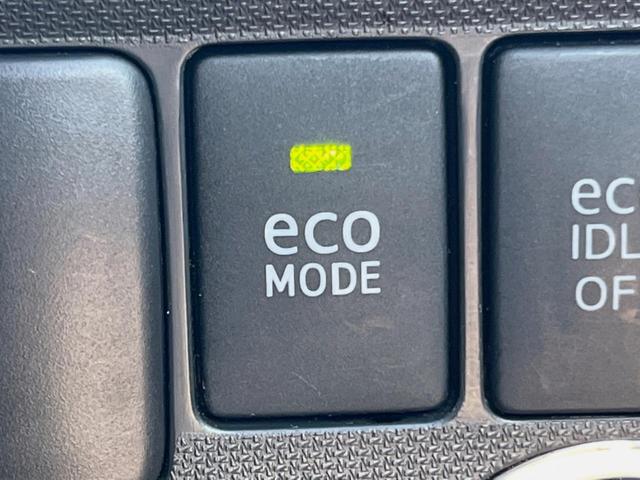 ムーヴ カスタム Xリミテッド 純正SDナビ バックカメラ 禁煙車 スマートキー HIDヘッド ETC オートエアコン 純正14インチアルミ CD 地デジ シートリフター 電動格納ミラー アームレスト アイドリングストップ(27枚目)