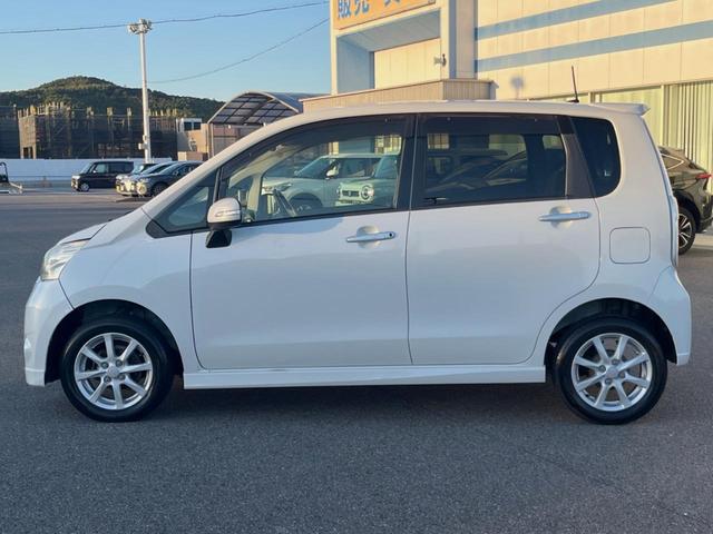 ムーヴ カスタム Xリミテッド 純正SDナビ バックカメラ 禁煙車 スマートキー HIDヘッド ETC オートエアコン 純正14インチアルミ CD 地デジ シートリフター 電動格納ミラー アームレスト アイドリングストップ(39枚目)