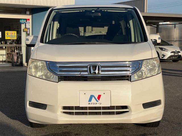 ステップワゴン Ｇ　ＨＩＤエディション　両側電動ドア　禁煙車　ＨＩＤヘッド　オートライト　ＥＴＣ　オートエアコン　ＣＤ　ＤＶＤ再生　バックカメラ　電動格納ドアミラー　キーレスキー　シートリフター　シートベルトアジャスター　前席バニティミラー（16枚目）