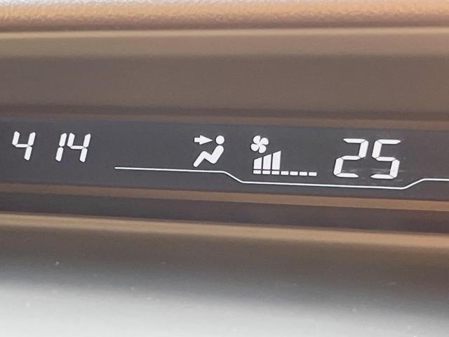 ステップワゴン Ｇ　ＨＩＤエディション　両側電動ドア　禁煙車　ＨＩＤヘッド　オートライト　ＥＴＣ　オートエアコン　ＣＤ　ＤＶＤ再生　バックカメラ　電動格納ドアミラー　キーレスキー　シートリフター　シートベルトアジャスター　前席バニティミラー（26枚目）