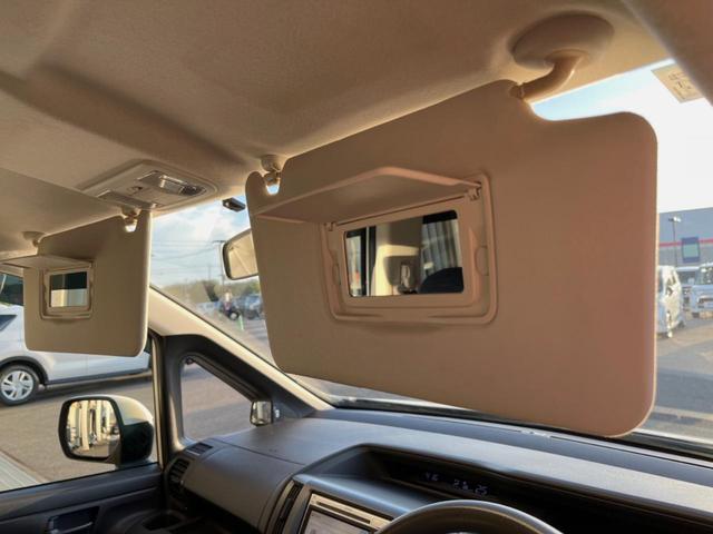 ステップワゴン Ｇ　ＨＩＤエディション　両側電動ドア　禁煙車　ＨＩＤヘッド　オートライト　ＥＴＣ　オートエアコン　ＣＤ　ＤＶＤ再生　バックカメラ　電動格納ドアミラー　キーレスキー　シートリフター　シートベルトアジャスター　前席バニティミラー（29枚目）