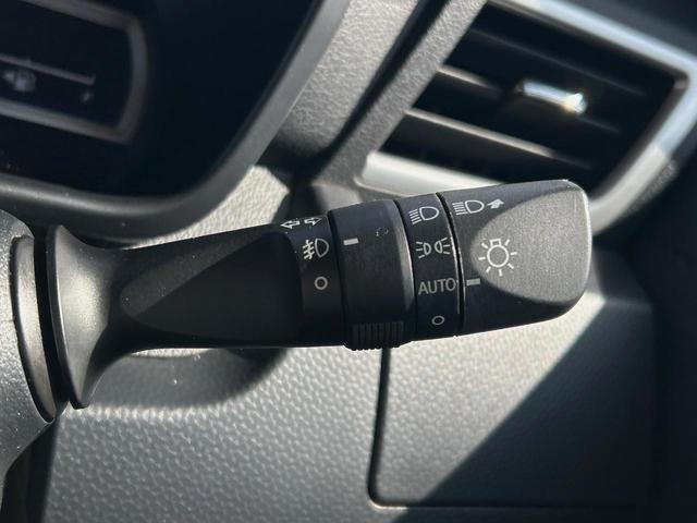 トール カスタムG ターボ SAII ターボ 両側電動ドア 純正SDナビ バックカメラ 衝突被害軽減システム 禁煙車 ドラレコ スマートキー LEDヘッド ビルトインETC クルコン オートライト オートエアコン 純正15インチアルミ(26枚目)