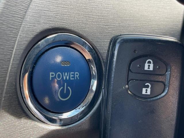 プリウス S SDナビフルセグ Bluetooth バックカメラ 禁煙車 スマートキー HIDヘッド オートエアコン スマートキー ETC オートエアコン 純正15インチアルミ CD DVD再生 LEDフォグ(6枚目)