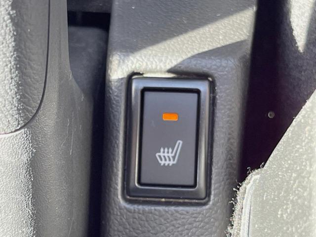 スイフトスポーツ ベースグレード MT車 ターボ SDナビ 禁煙車 シートヒーター ドラレコ スマートキー LEDヘッド ビルトインETC クルコン オートライト オートエアコン 純正17インチアルミ Bluetooth CD(8枚目)