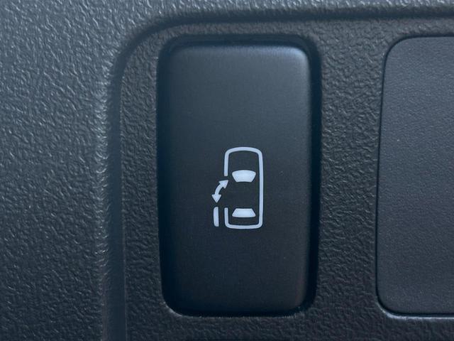 タント カスタムX 電動スライドドア 純正HDDナビ 禁煙車 スマートキー HIDヘッド ドライブレコーダー ETC オートエアコン 純正14インチアルミ CD再生 電動格納ドアミラー 収納付アームレスト シートリフター(4枚目)