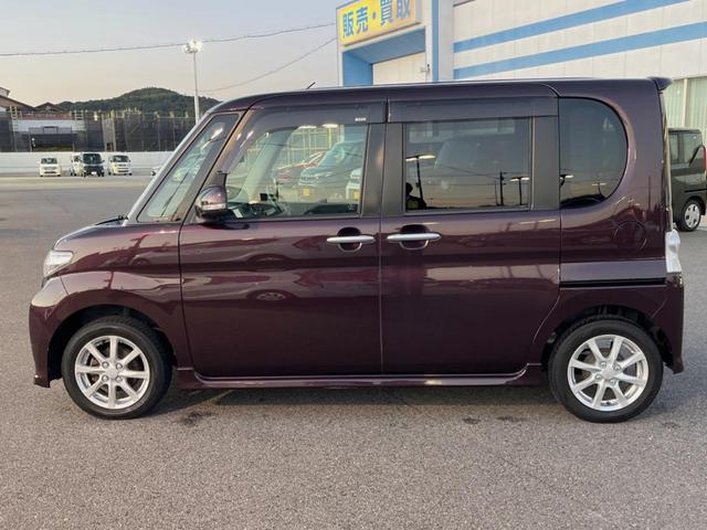 タント カスタムX 電動スライドドア 純正HDDナビ 禁煙車 スマートキー HIDヘッド ドライブレコーダー ETC オートエアコン 純正14インチアルミ CD再生 電動格納ドアミラー 収納付アームレスト シートリフター(42枚目)