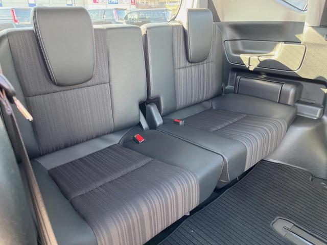 フリード G・ホンダセンシング 両側電動ドア 後席モニター モデューロエアロ バックカメラ 衝突被害軽減システム 禁煙車 ドラレコ スマートキー LEDヘッド ビルトインETC 純正15インチアルミ オートライト Bluetooth(12枚目)