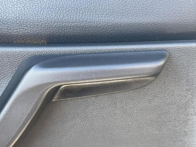 フリード G・ホンダセンシング 両側電動ドア 後席モニター モデューロエアロ バックカメラ 衝突被害軽減システム 禁煙車 ドラレコ スマートキー LEDヘッド ビルトインETC 純正15インチアルミ オートライト Bluetooth(44枚目)