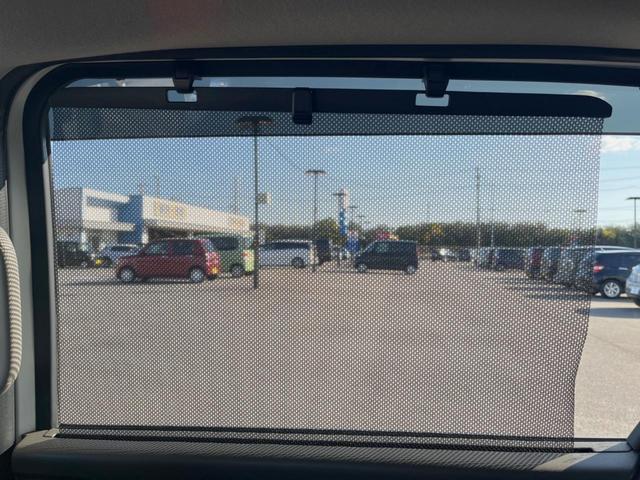 フリード G・ホンダセンシング 両側電動ドア 後席モニター モデューロエアロ バックカメラ 衝突被害軽減システム 禁煙車 ドラレコ スマートキー LEDヘッド ビルトインETC 純正15インチアルミ オートライト Bluetooth(46枚目)