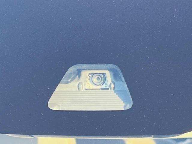 ムーヴキャンバス Ｘリミテッドメイクアップ　ＳＡＩＩ　両側電動ドア　純正ＳＤナビ　バックカメラ　衝突被害軽減システム　禁煙車　ドラレコ　コーナーセンサー　スマートキー　ＥＴＣ　オートライト　オートエアコン　Ｂｌｕｅｔｏｏｔｈ　ＣＤ　ＤＶＤ再生　フルセグ（5枚目）