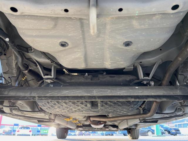 ムーヴキャンバス Ｘリミテッドメイクアップ　ＳＡＩＩ　両側電動ドア　純正ＳＤナビ　バックカメラ　衝突被害軽減システム　禁煙車　ドラレコ　コーナーセンサー　スマートキー　ＥＴＣ　オートライト　オートエアコン　Ｂｌｕｅｔｏｏｔｈ　ＣＤ　ＤＶＤ再生　フルセグ（20枚目）