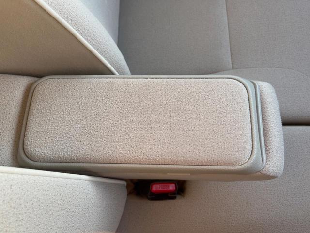 ムーヴキャンバス Ｘリミテッドメイクアップ　ＳＡＩＩ　両側電動ドア　純正ＳＤナビ　バックカメラ　衝突被害軽減システム　禁煙車　ドラレコ　コーナーセンサー　スマートキー　ＥＴＣ　オートライト　オートエアコン　Ｂｌｕｅｔｏｏｔｈ　ＣＤ　ＤＶＤ再生　フルセグ（31枚目）