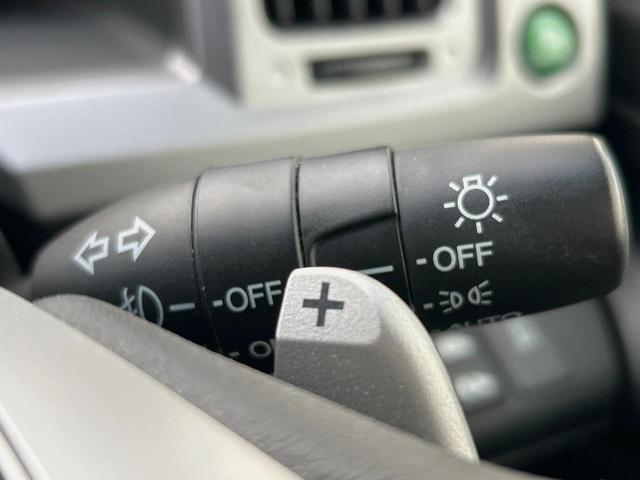 ステップワゴンスパーダ Z 両側電動ドア 純正9型SDナビ バックカメラ 禁煙車 スマートキー HIDヘッド ビルトインETC クルコン 純正16インチアルミ オートライト オートエアコン Bluetooth CD DVD再生(26枚目)