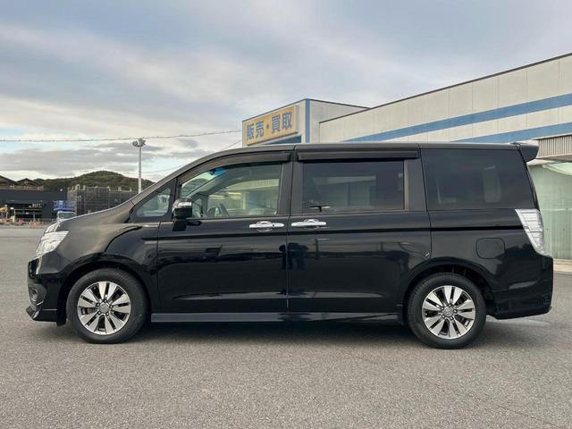 ステップワゴンスパーダ Z 両側電動ドア 純正9型SDナビ バックカメラ 禁煙車 スマートキー HIDヘッド ビルトインETC クルコン 純正16インチアルミ オートライト オートエアコン Bluetooth CD DVD再生(50枚目)