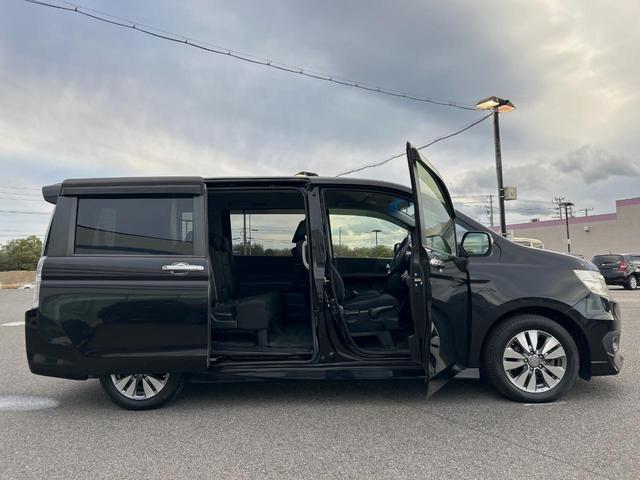 ステップワゴンスパーダ Z 両側電動ドア 純正9型SDナビ バックカメラ 禁煙車 スマートキー HIDヘッド ビルトインETC クルコン 純正16インチアルミ オートライト オートエアコン Bluetooth CD DVD再生(51枚目)