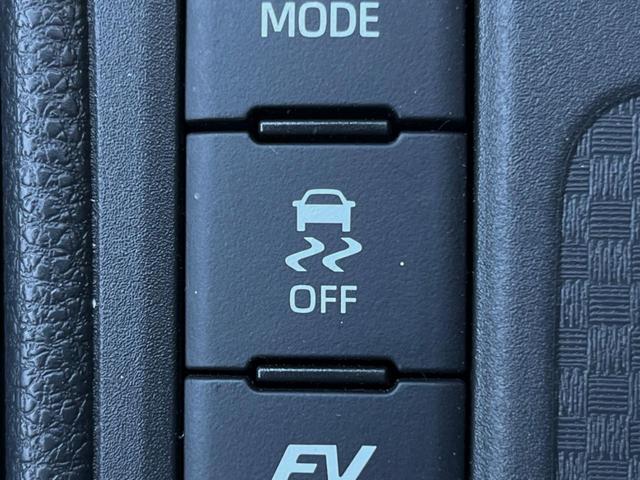 ヤリスクロス ハイブリッドZ 純正8型ナビ 全周囲カメラ 衝突被害軽減装置 レーダークルーズ 禁煙車 ドラレコ コーナーセンサー LEDヘッド ETC 純正18インチアルミ オートライト 前席シートヒーター ステアリングヒーター(33枚目)