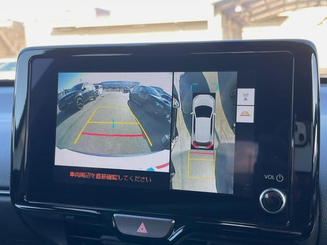 ヤリスクロス ハイブリッドZ 純正8型ナビ 全周囲カメラ 衝突被害軽減装置 レーダークルーズ 禁煙車 ドラレコ コーナーセンサー LEDヘッド ETC 純正18インチアルミ オートライト 前席シートヒーター ステアリングヒータ(4枚目)