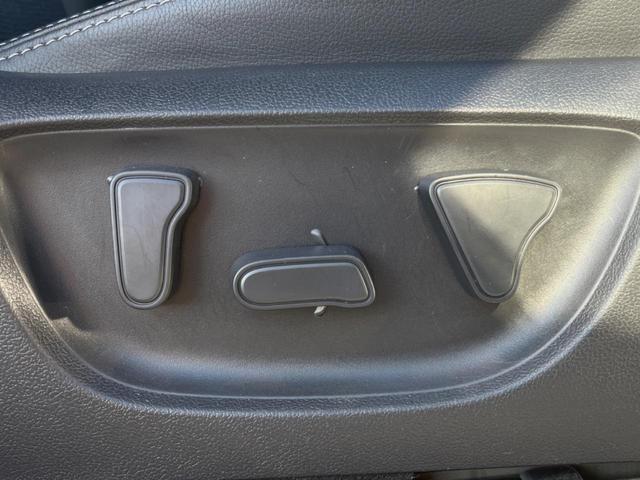 ヤリスクロス ハイブリッドZ 純正8型ナビ 全周囲カメラ 衝突被害軽減装置 レーダークルーズ 禁煙車 ドラレコ コーナーセンサー LEDヘッド ETC 純正18インチアルミ オートライト 前席シートヒーター ステアリングヒータ(9枚目)