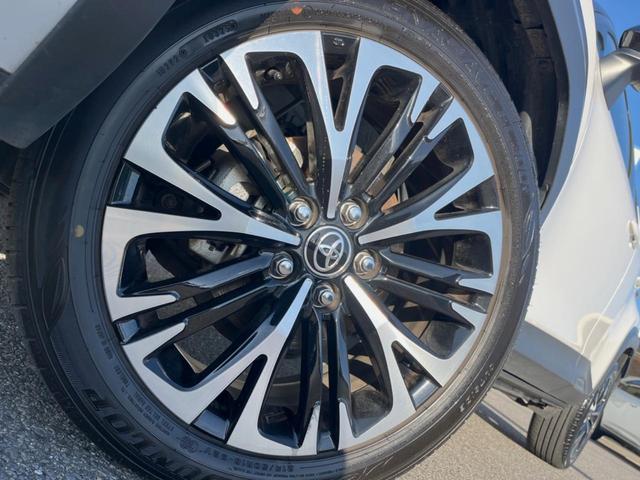 ヤリスクロス ハイブリッドZ 純正8型ナビ 全周囲カメラ 衝突被害軽減装置 レーダークルーズ 禁煙車 ドラレコ コーナーセンサー LEDヘッド ETC 純正18インチアルミ オートライト 前席シートヒーター ステアリングヒータ(15枚目)