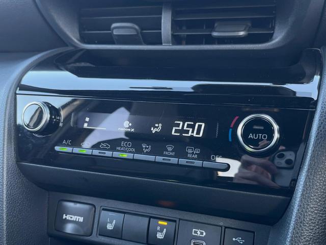 ヤリスクロス ハイブリッドZ 純正8型ナビ 全周囲カメラ 衝突被害軽減装置 レーダークルーズ 禁煙車 ドラレコ コーナーセンサー LEDヘッド ETC 純正18インチアルミ オートライト 前席シートヒーター ステアリングヒータ(27枚目)