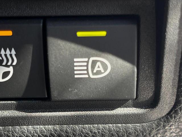 ヤリスクロス ハイブリッドZ 純正8型ナビ 全周囲カメラ 衝突被害軽減装置 レーダークルーズ 禁煙車 ドラレコ コーナーセンサー LEDヘッド ETC 純正18インチアルミ オートライト 前席シートヒーター ステアリングヒータ(41枚目)