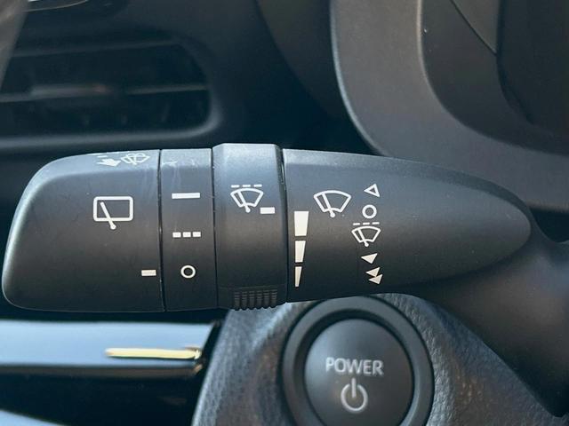 ヤリスクロス ハイブリッドZ 純正8型ナビ 全周囲カメラ 衝突被害軽減装置 レーダークルーズ 禁煙車 ドラレコ コーナーセンサー LEDヘッド ETC 純正18インチアルミ オートライト 前席シートヒーター ステアリングヒーター(24枚目)