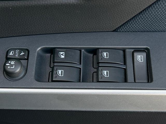 ルーミー カスタムＧ　両側電動ドア　純正９インチＳＤナビ　全周囲カメラ　衝突被害軽減システム　レーダークルーズ　禁煙車　ドラレコ　コーナーセンサー　スマートキー　ＬＥＤヘッド　ナビ連動ＥＴＣ　純正１４インチアルミホイール（34枚目）