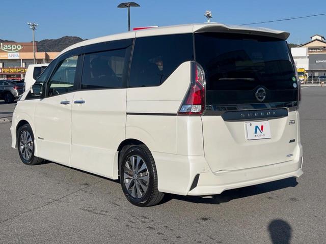 セレナ ハイウェイスター　ＶセレクションＩＩ　両側電動ドア　プロパイロット　後席モニター　全周囲カメラ　衝突被害軽減システム　　禁煙車　ドラレコ　スマートキー　ＬＥＤヘッド　ＥＴＣ　純正１６インチアルミ　オートライト　オートエアコン（49枚目）